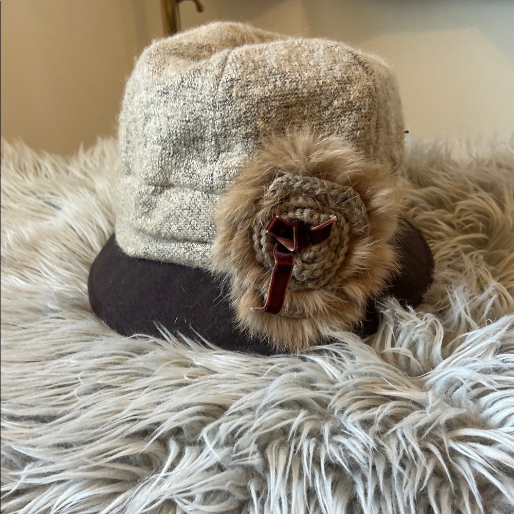 Elegant Cream and Brown Women's Hat